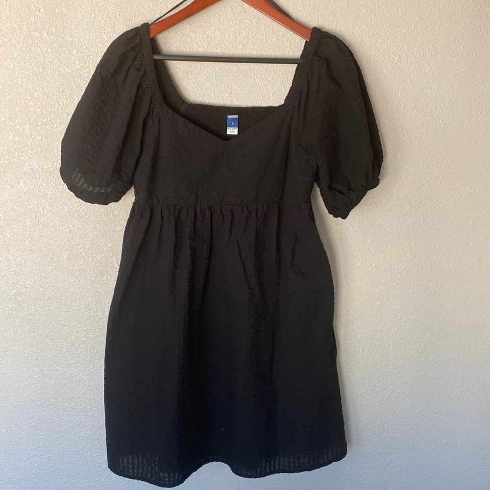 Old navy black peasant dress